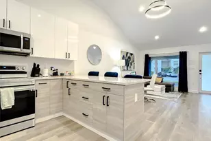 2100 NE 45th St, Fort Lauderdale, FL 33308 - Photo 4