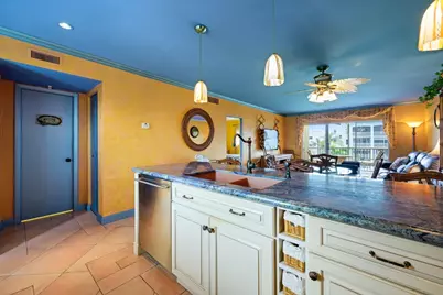 600 NE 2nd Street #304, Dania Beach, FL 33004 - Photo 4