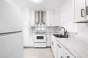 5031 W Oakland Park Blvd, Lauderdale Lakes, FL 33313 - Photo 1