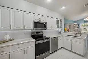 7727 Great Glen Cir, Delray Beach, FL 33446 - Photo 6