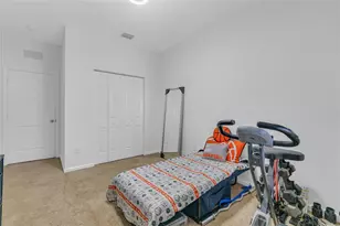 326 NE 47th Pl, Pompano Beach, FL 33064 - Photo 34