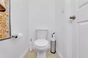 326 NE 47th Pl, Pompano Beach, FL 33064 - Photo 14