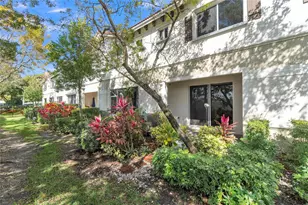 326 NE 47th Pl, Pompano Beach, FL 33064 - Photo 36