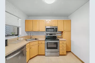 3413 Cocoplum Circle #3407, Margate, FL 33063 - Photo 12