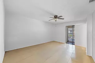 3413 Cocoplum Cir, Margate, FL 33063 - Photo 24
