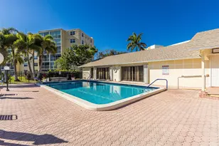 301 SE 3rd St, Dania Beach, FL 33004 - Photo 40