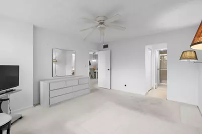7080 Environ Boulevard #423, Lauderhill, FL 33319 - Photo 18