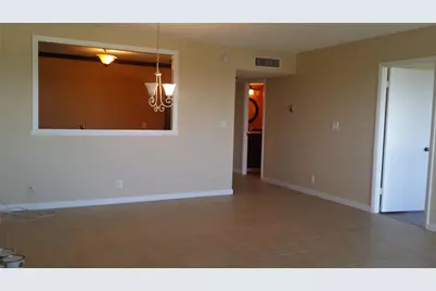 10777 W Sample Road #910, Coral Springs, FL 33065 - Photo 4