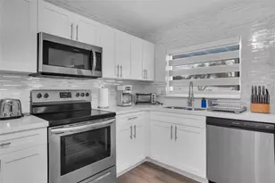 5311 Pierce St, Hollywood, FL 33021 - Photo 12