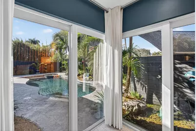 1510 NE 39th Street, Oakland Park, FL 33334 - Photo 18