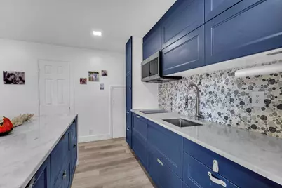 3904 Parkside Lane, Hollywood, FL 33021 - Photo 8