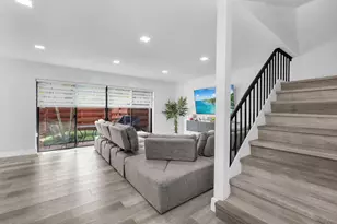 3904 Parkside Ln, Hollywood, FL 33021 - Photo 14