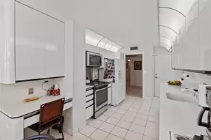 1920 S Ocean Dr, Hallandale Beach, FL 33009 - Photo 28