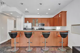 816 S Riverside Dr, Pompano Beach, FL 33062 - Photo 2