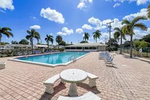 4560 NW 17th Terrace, Tamarac, FL 33309 - Photo 4