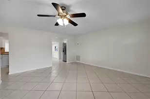 417 NE 10th Ave, Pompano Beach, FL 33060 - Photo 6