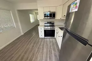 50 SE 6th St, Dania Beach, FL 33004 - Photo 4