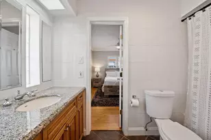 2821 NE 9th Ct, Pompano Beach, FL 33062 - Photo 18