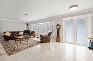 2821 NE 9th Ct, Pompano Beach, FL 33062 - Photo 8