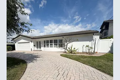 2821 NE 9th Court, Pompano Beach, FL 33062 - Photo 1