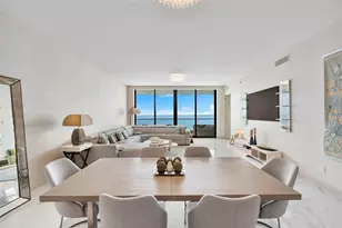 18975 Collins Ave, North Miami Beach, FL 33160 - Photo 24