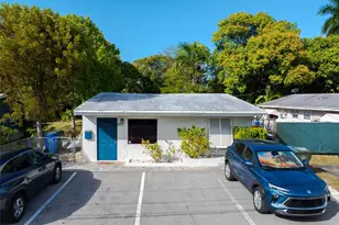 659 NE 32nd St, Oakland Park, FL 33334 - Photo 46