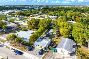 659 NE 32nd St, Oakland Park, FL 33334 - Photo 2