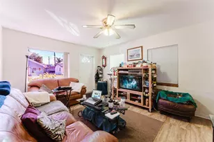 659 NE 32nd St, Oakland Park, FL 33334 - Photo 34