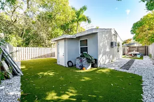 659 NE 32nd St, Oakland Park, FL 33334 - Photo 26