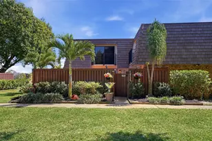 2734 SW 15th St, Deerfield Beach, FL 33442 - Photo 8