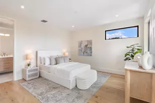 2732 NE 29th Ct, Fort Lauderdale, FL 33306 - Photo 30