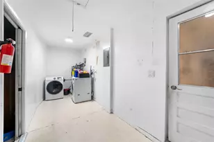 1040 SW 12th Ave, Boca Raton, FL 33486 - Photo 42