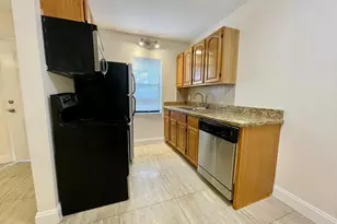 601 NE 29th Dr, Fort Lauderdale, FL 33334 - Photo 2