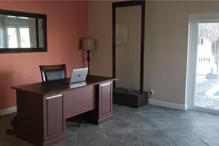 191 SE 9th Ct, Pompano Beach, FL 33060 - Photo 10