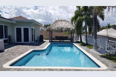 191 SE 9th Court, Pompano Beach, FL 33060 - Photo 2