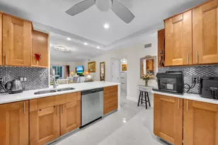 2515 NE 1st Ct, Boynton Beach, FL 33435 - Photo 4