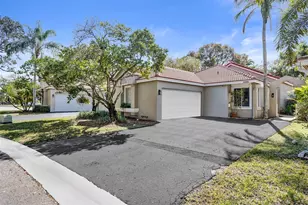 10108 NW 4th St, Plantation, FL 33324 - Photo 2