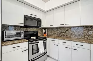 10108 NW 4th St, Plantation, FL 33324 - Photo 14