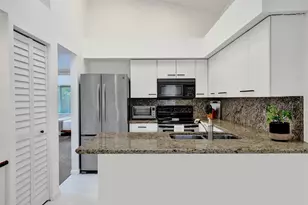 10108 NW 4th St, Plantation, FL 33324 - Photo 10