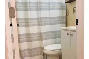 1250 NW 188th St, Miami Gardens, FL 33169 - Photo 12