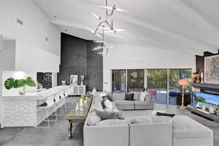 349 Jacaranda Dr, Plantation, FL 33324 - Photo 22