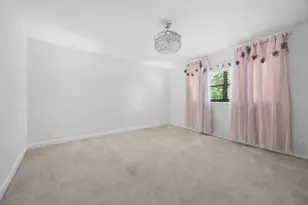 1060 NW 82nd Ave, Coral Springs, FL 33071 - Photo 10