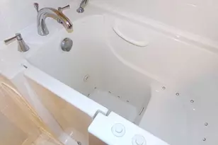 9563 Weldon Circle, Tamarac, FL 33321 - Photo 22