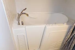 9563 Weldon Circle, Tamarac, FL 33321 - Photo 12