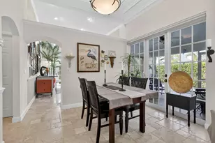 12 Wyndham Ln, Palm Beach Gardens, FL 33418 - Photo 8