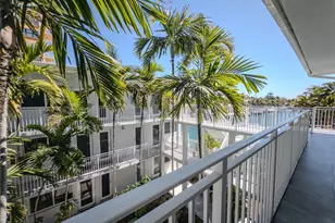 2430 NE 135th St, North Miami, FL 33181 - Photo 14