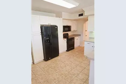 105 Lake Emerald Drive #201, Oakland Park, FL 33309 - Photo 12