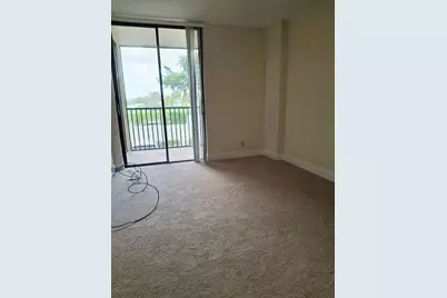 105 Lake Emerald Drive #201, Oakland Park, FL 33309 - Photo 20