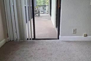 105 Lake Emerald Dr, Oakland Park, FL 33309 - Photo 26