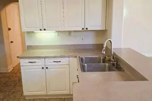 105 Lake Emerald Dr, Oakland Park, FL 33309 - Photo 10